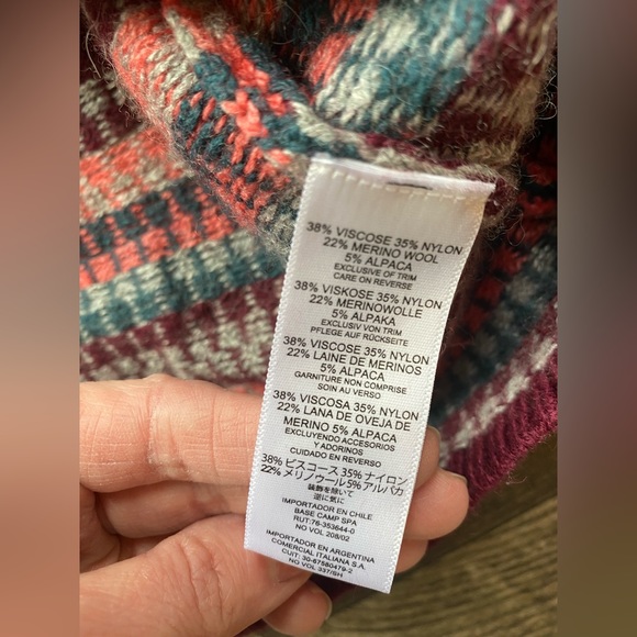 Sherpa Adventure Gear Dress maya jacquard merino wool great condition! Medium - Picture 7 of 7